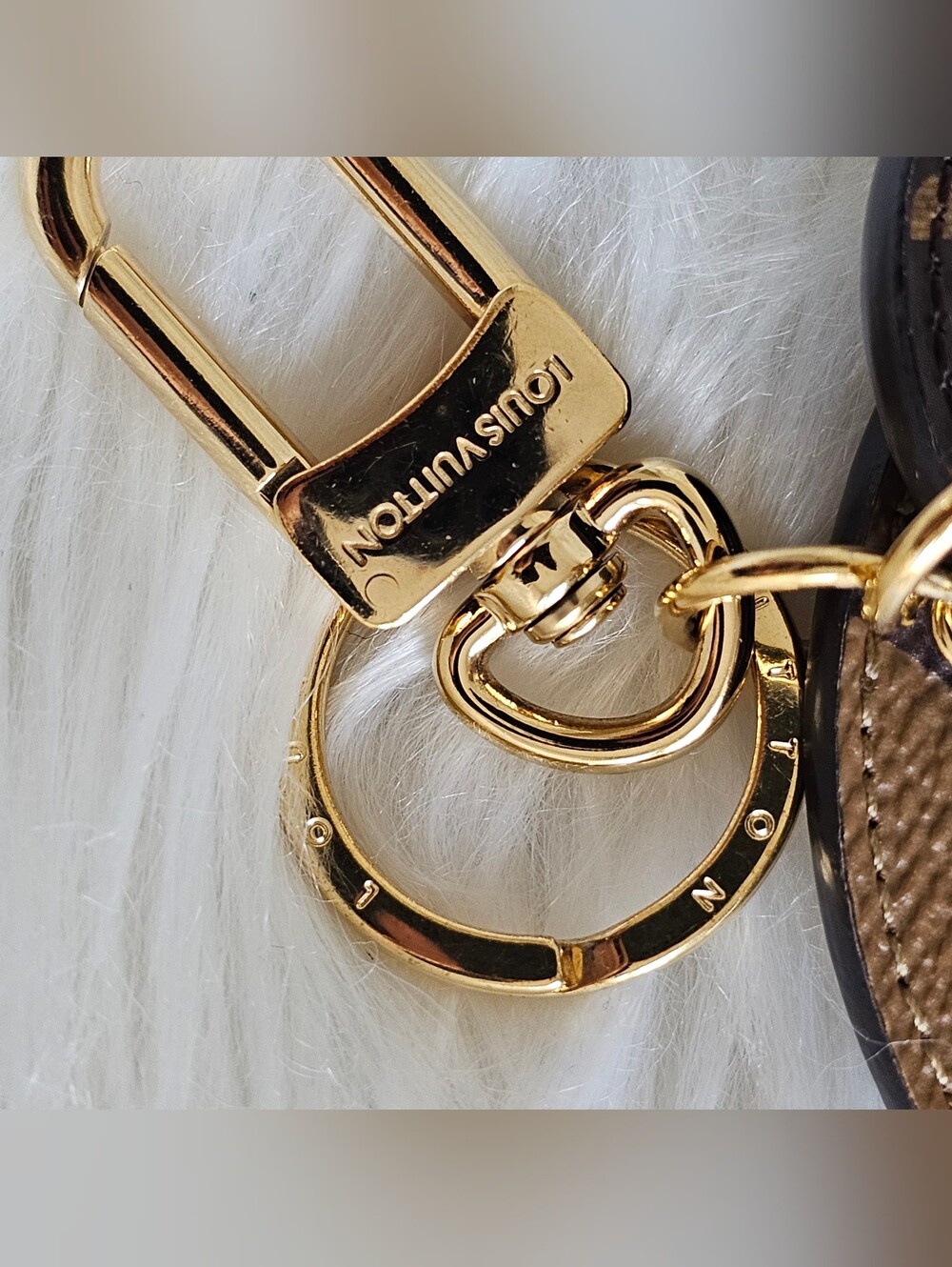 ๐ฅ LV Reverse Bag Charm ๐ฅ - Picture 6 of 8